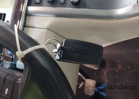 2009 Lincoln Mks z USA, uszkodzony, nr VIN 1LNHM93R09G619039